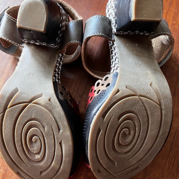 L’Artiste Boho Platform Sandals - Picture 4 of 9